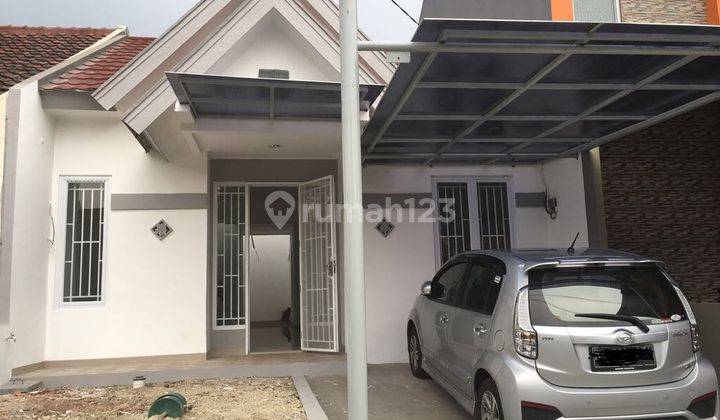 Di Sewa Rumah Keren di Berverly  Lippo Cikarang Baru Renov  1