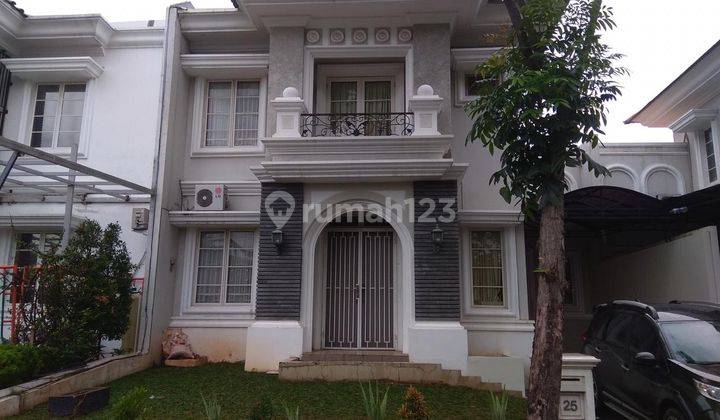 Cool and nice house for sale in Lippo Cikarang, ready to live in. Good price 1