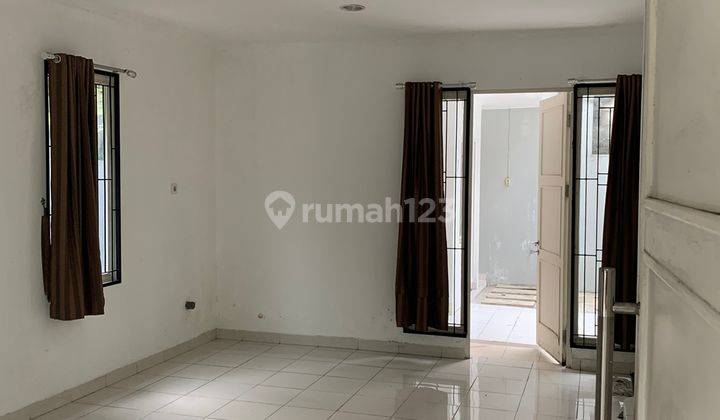 Di Jual Rumah Keren Nice lantai 2 di Ambosia Blovad lippo cikarang  4