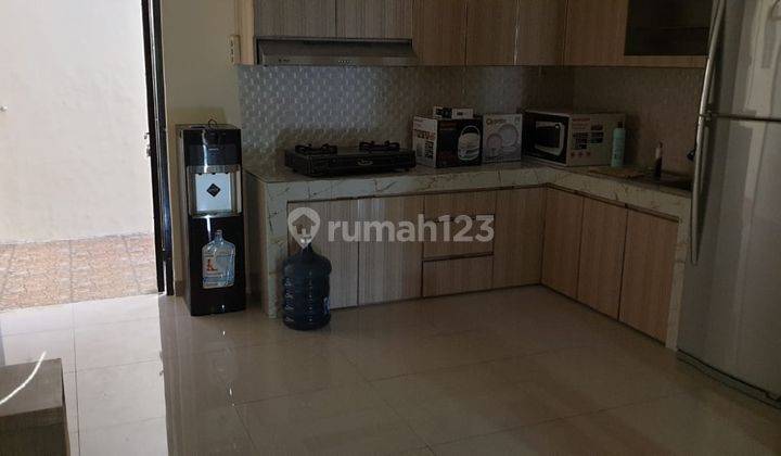 Di Sewa Rumah Keren Nice Full Ft dan kamar mandi Bathtub 3