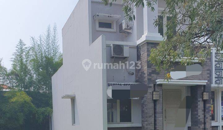 Cool and nice house for sale in Lippo Cikarang, ready to live in. Affordable price 1