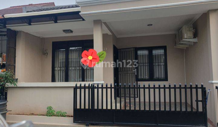 Cool and nice house for sale in Lippo Cikarang, ready to live in. Affordable price 2