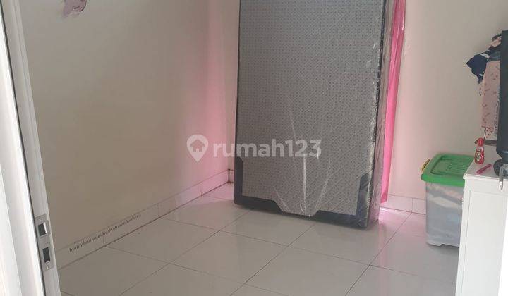 Di Jual Rumah Keren Nice di Villa Mutiara 2