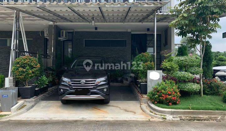 Di Jual Rumah Keren Nice di Cosmo Lantai 2 depan Kolam renang  1