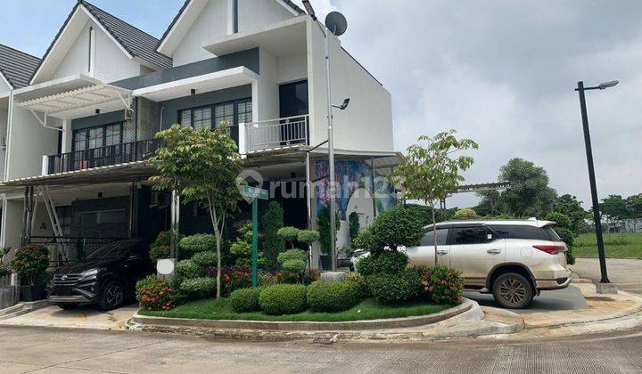 Di Jual Rumah Keren Nice di Cosmo Lantai 2 depan Kolam renang  2