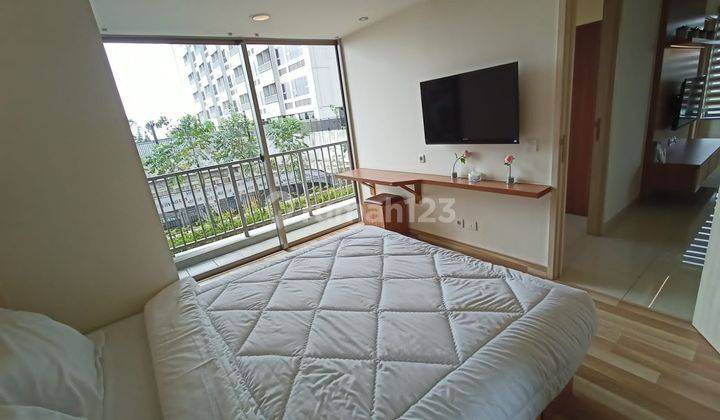 Di sewa Apartemen keren and nice di Oreand Country siap huni  2