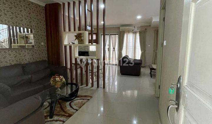 Cool and nice house for rent in Lippo Cikarang, ready to live in. Good price 1