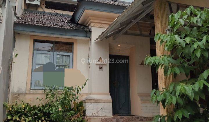  Cool and nice house for rent in Lippo Cikarang, ready to live in. Good price 1