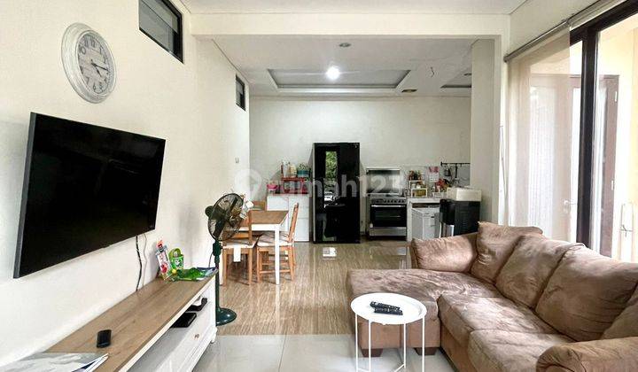 Cool and nice house for rent in Lippo Cikarang, ready to live in. Affordable price 2