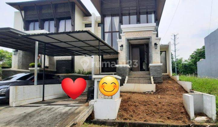 Cool and nice house for rent in Lippo Cikarang, ready to live in. Good price 1