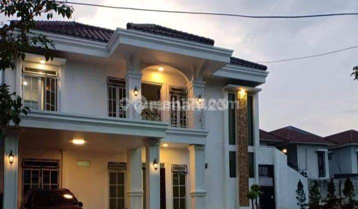 Cool and nice house  in Lippo Cikarang, ready to live in. Good price 1