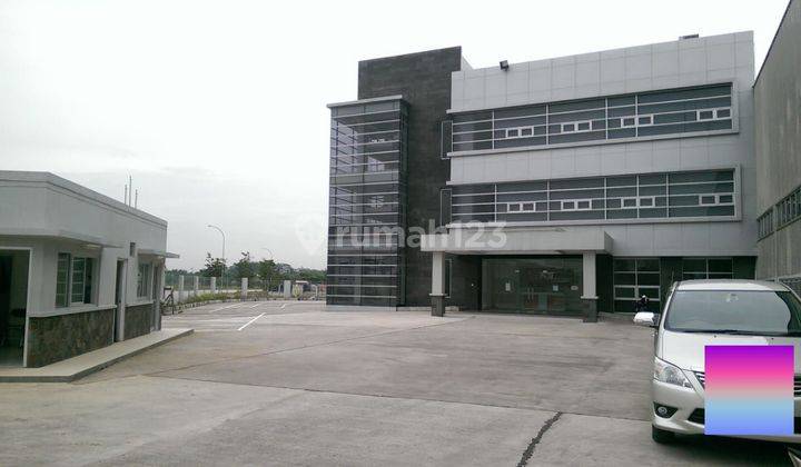 Cool and nice warehouse or factory in Lippo Cikarang in the Lippo Cikarang Industrial Area. 1