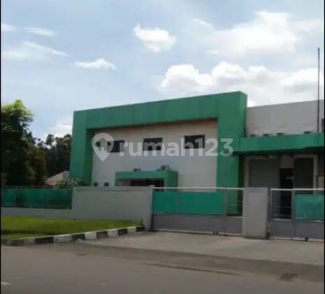 Cool, Luxurious and Nice for Rent . Warehouse or factory in Industri Jababeka in the Jababeka Cikarang industrial area. Ready to use, completed renovation Cool, Luxurious and Nice for Rent . Warehouse or factory in Industri Jababeka in the Jababeka Cikarang industrial area. Ready to use, completed renovation