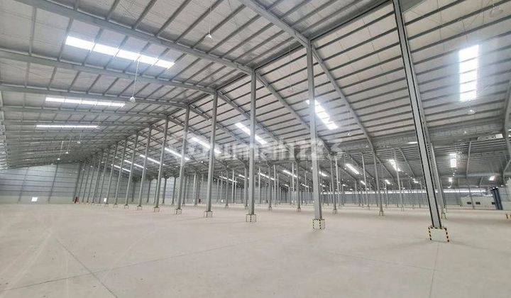 Cool, luxurious, good warehouse or factory to rent in Jababeka in a ready-to-use industrial area. 2