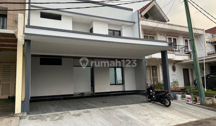 Cool luxury and nice house in Dago Lippo Cikarang.  Ready to Live in Fully Furnished with 4 Bedrooms. 1