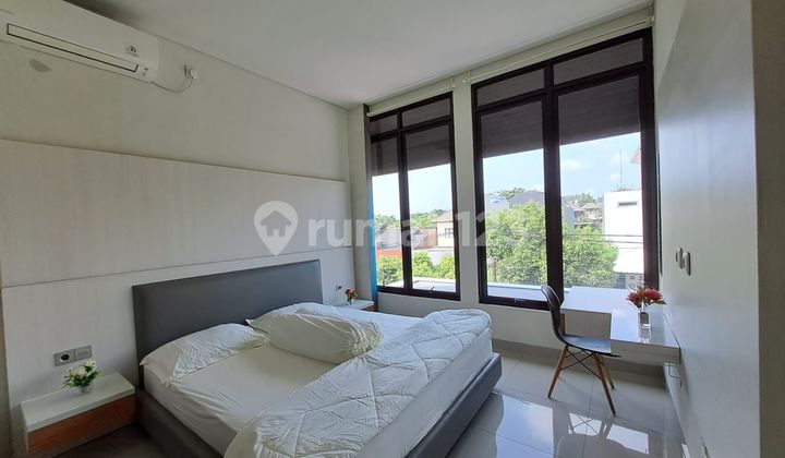 Beautiful View Nice Home In Lippo Cikarang 2