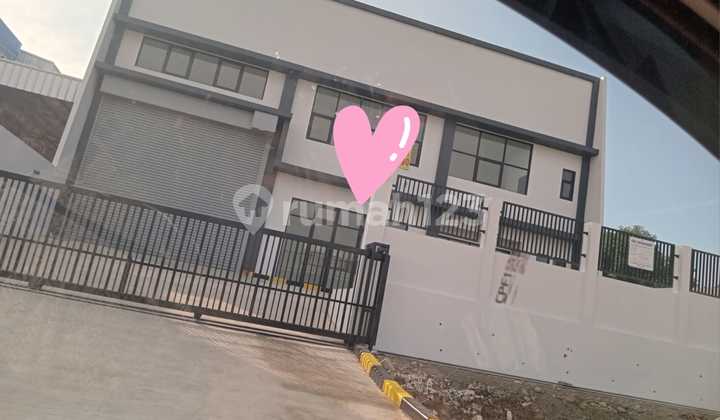 Beautiful View Cool Luxurious Strategic Location .. To Use Cool ..