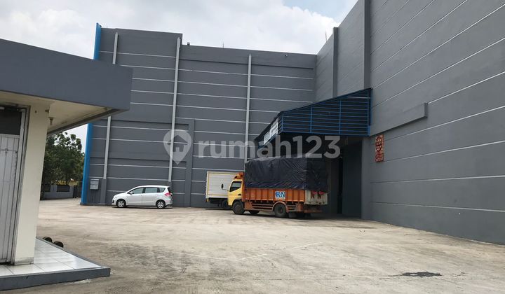 Beautiful View Built, Cool And Luxurious, Newly Built Warehouse Or Factory Beautiful View Built, Cool And Luxurious, Newly Built Warehouse Or Factory