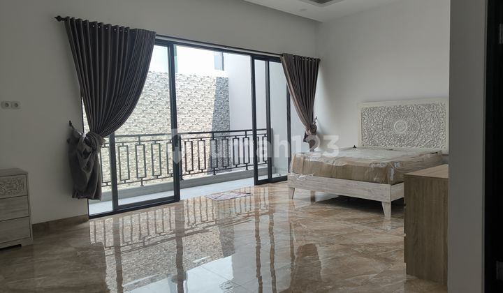 Beautiful View, Swimming Pool, 5 Luxury Rooms