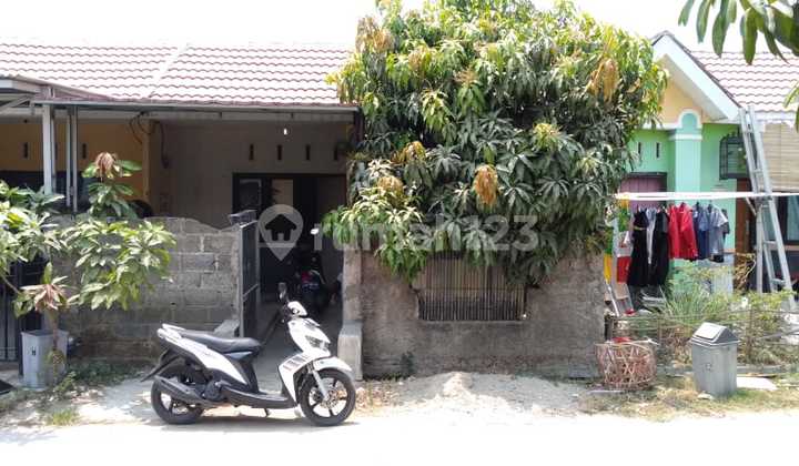 Rumah di Sukatani, Bekasi Over Kredit  1