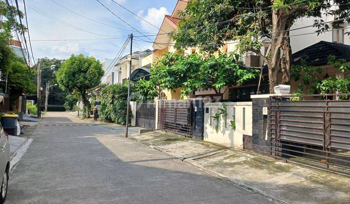 Rumah Cantik Bersih  terawat #duren tiga .100 meter ke jalan raya 2