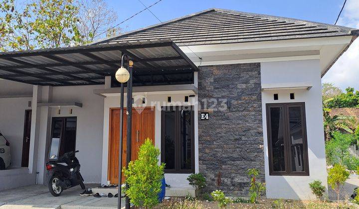 Rumah Baru Modern Minimalis Dalam Perumahan Dekat Kampus Umy 2