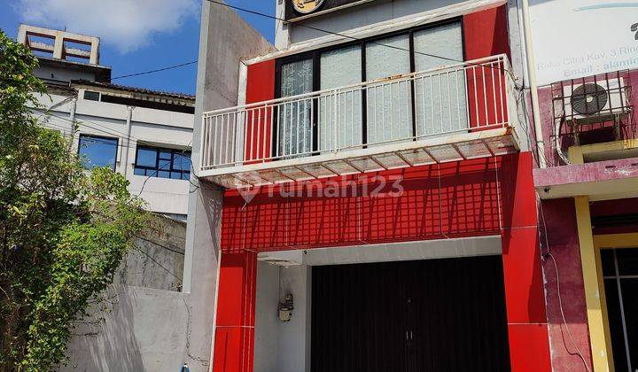 Ruko 3 Lantai Siap Pakai Full Furnished Pinggir Ringroad Utara 2