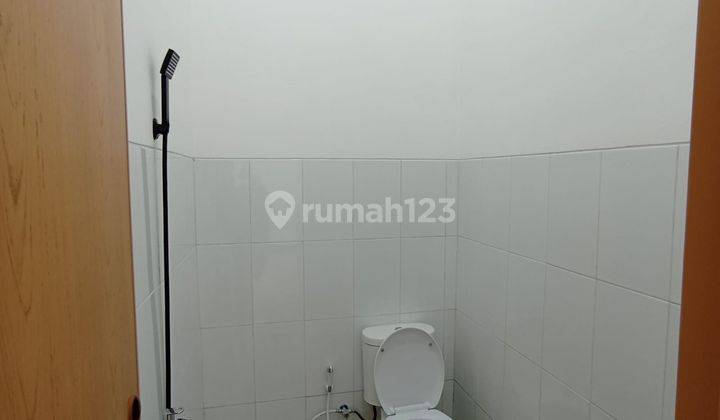 Rumah Baru Minimalis Modern 5 Menit Ke Kampus Mercu Buana 4