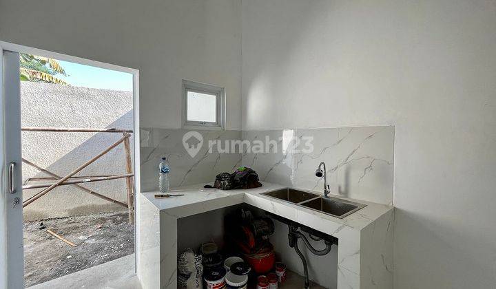Rumah Baru Minimalis Modern Dekat Pasar Cebongan 4