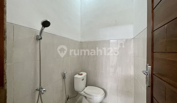 Rumah Baru Minimalis Modern Dekat Pasar Cebongan 8