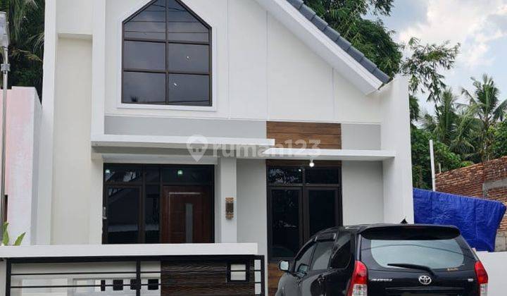 Rumah Baru Modern Minimalis 10 Menit Dari Sleman City Hall 1