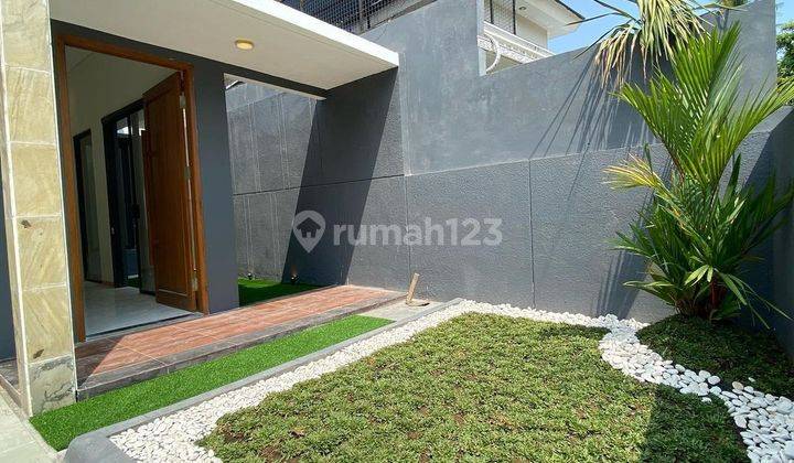 Rumah Cantik Scandinavian Dekat Kampus Uii Terpadu 2