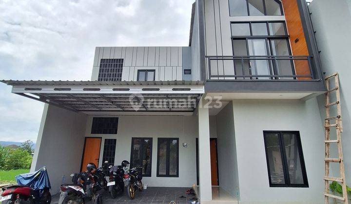 Rumah Scandinavian 2 Lantai, Harga Gak Bikin Dompet Menjerit 1