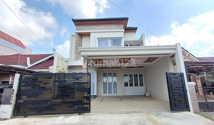 Rumah Mewah Di Jalan Palagan Dengan 2 Bangunan Dalam Satu SHM 1