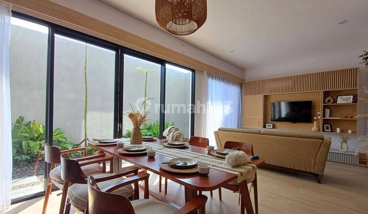 Rumah Modern Tropikal Dalam Ringroad Jogja Lokasi Istimewa 2