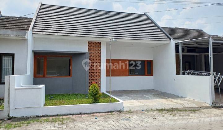 Rumah Cantik Full Furnished Dalam Perumahan Dekat Kampus Uad 4 2