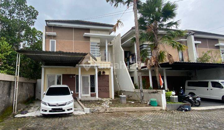 Rumah 2 Lantai Dalam Perumahan Dekat Jogja Expo Center. Bisa Nego 1