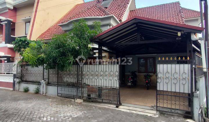 Rumah 2 Lantai Siap Huni Semi Furnish Dalam Perumahan di Sleman 1