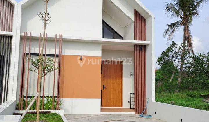 Rumah Konsep Scandinavian Minimalis Dengan Mezzanine View Sawah 1