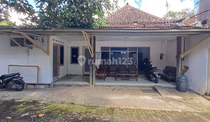 Rumah Siap Huni Dengan Halaman Super Luas di Kodya Dekat Kraton 2