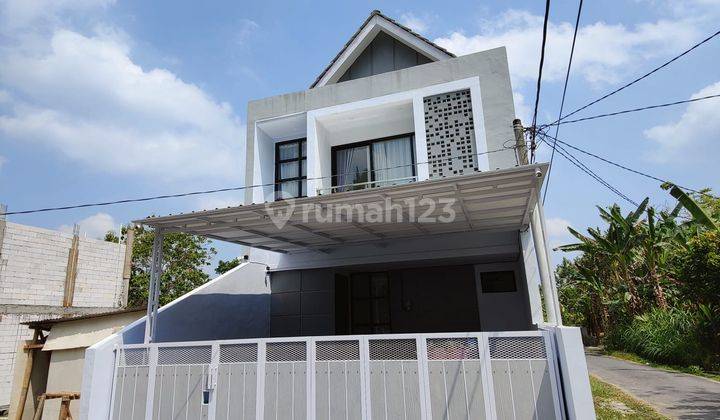 Rumah Modern 2 Lantai Proses Bangun Dekat Kampus Umy 3 Kamar 1