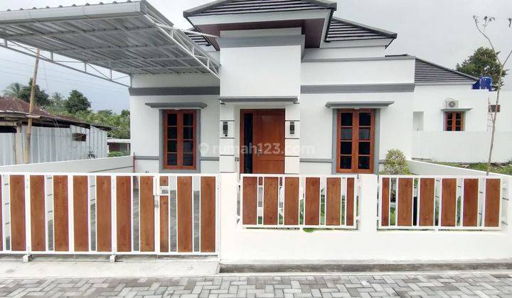 Rumah Baru Modern Cantik Dekat Pasar Turi Sleman 1