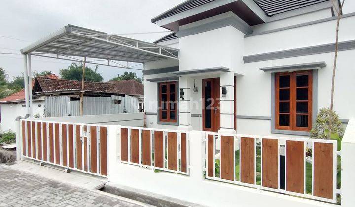 Rumah Baru Modern Cantik Dekat Pasar Turi Sleman 2