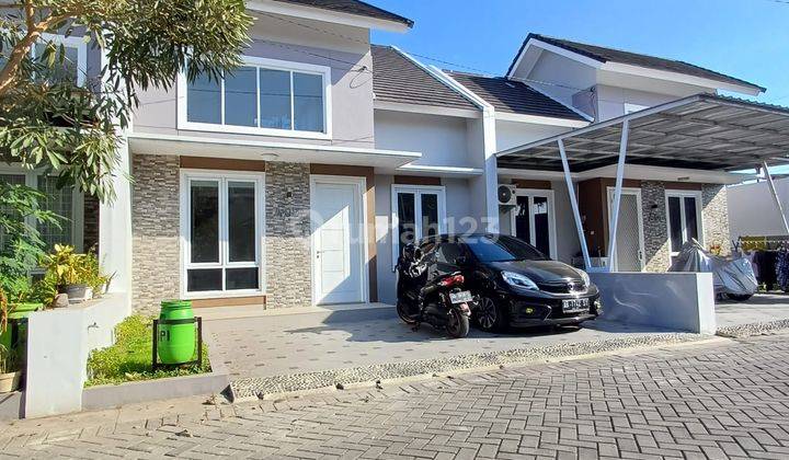 Rumah Siap Huni Dengan Mezzanine Carport Luas Dalam Perum 2