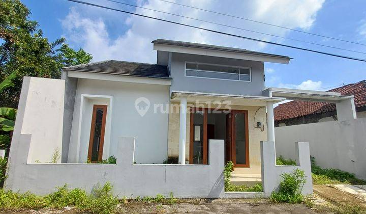 Rumah Minimalis Modern Siap Huni di Purwomartani, Sleman 1