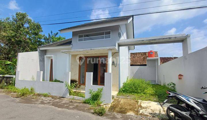 Rumah Minimalis Modern Siap Huni di Purwomartani, Sleman 2