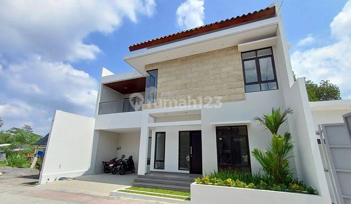 Rumah Modern Dalam Cluster Selangkah Ke Bandara Adi Sucipto 2