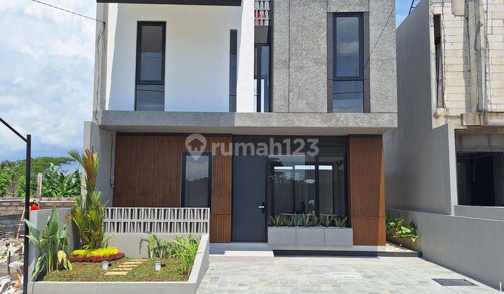 Rumah Modern Tropis Antimainstream Dengan Fasum Kolam Renang 2