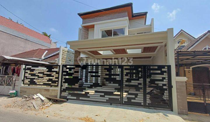 Rumah Mewah Modern Siap Huni 2 Lantai di Jl.palagan Km.8, Sleman 1