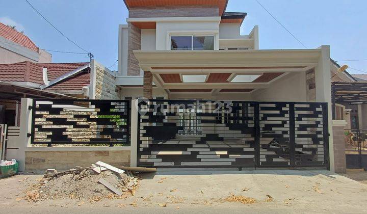 Rumah Mewah Modern Siap Huni 2 Lantai di Jl.palagan Km.8, Sleman 2